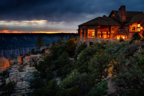North Rim Lodge before fire