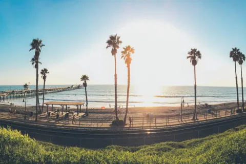 Amtrak Pacific Surfliner stop in San Clemente, CA
