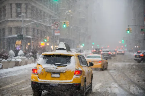 Winter snowstorm, Flatiron Building on Fifth Avenue