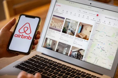 airbnb booking