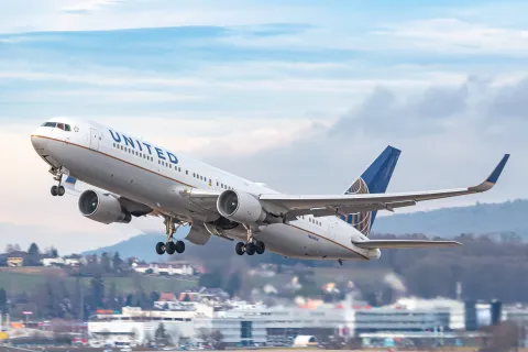 United Airlines Boeing 767 airplane