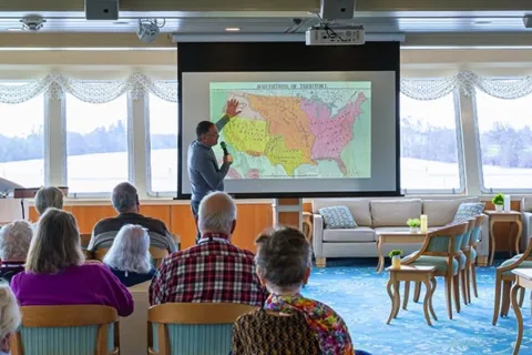American Patriot - Onboard Experts & Historians
