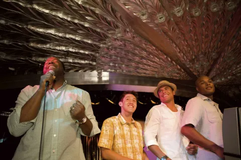Carnival Mardi Gras - Karaoke