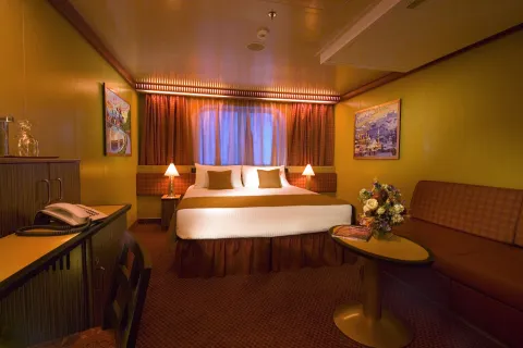 Carnival Splendor - Cloud 9 Spa Ocean View (Walkway View)