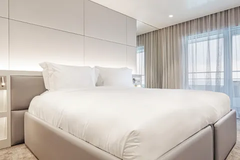 Emerald Raiya - Deluxe Balcony Suite