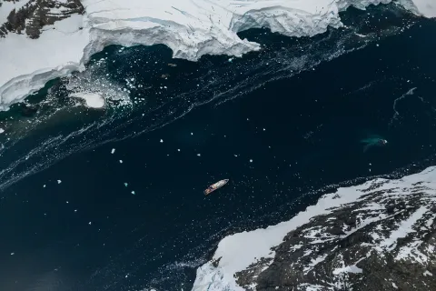 m/v Sea Spirit - Flying a Drone in Antarctica