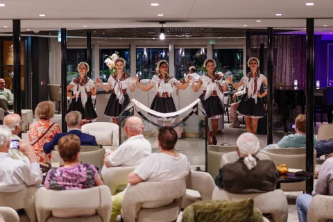 MS Amadeus Diamond - On-Board Musicians