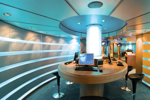 MSC Magnifica - Cyber café