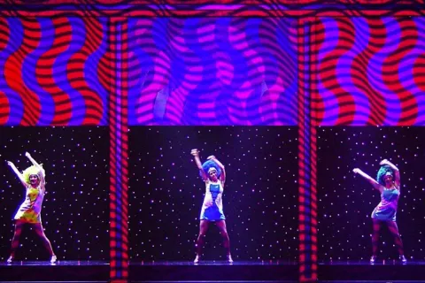 Serenade of the Seas - Stage to Screen
