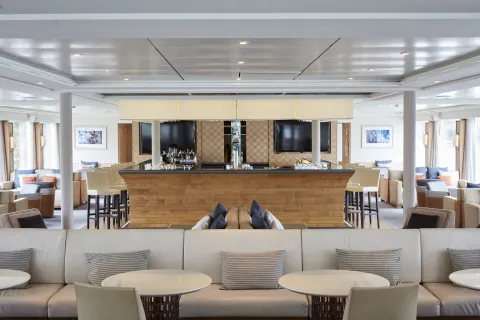 Viking Eistla - The Lounge