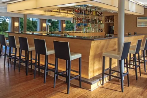 Viking Ve - The Lounge