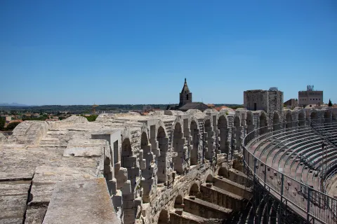 Arles