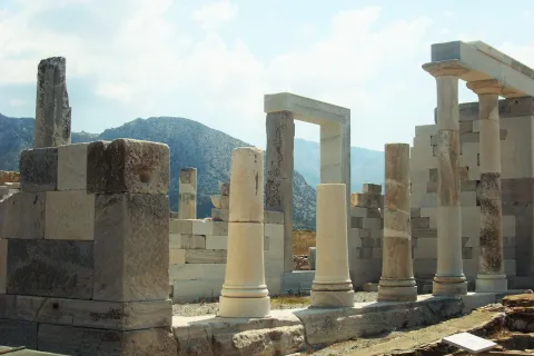 Delos