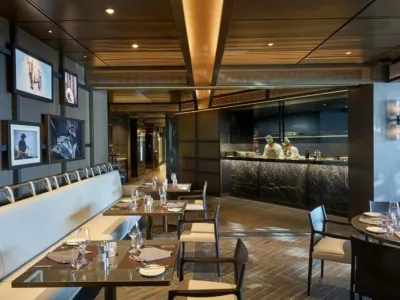 EXPLORA II - Dining