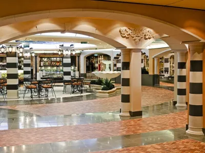 MSC Fantasia - Dining