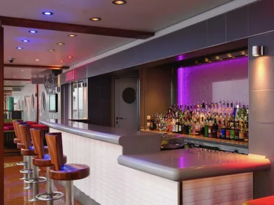 Norwegian Breakaway - Entertainment