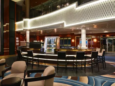 Norwegian Gem - Entertainment