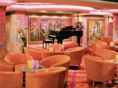 Norwegian Pearl - Entertainment