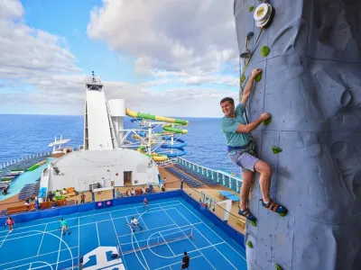 Freedom of the Seas - Entertainment