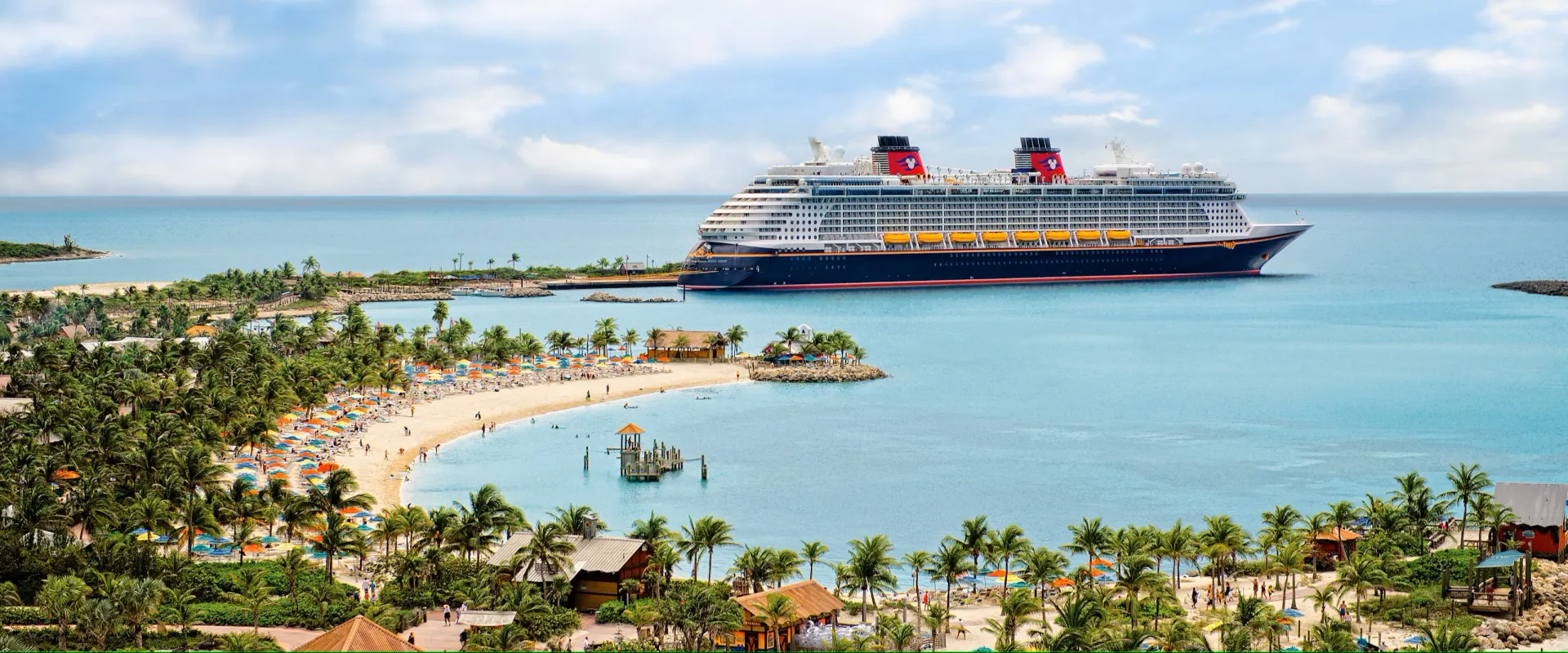 Disney Cruises Disney Fantasy - Exterior