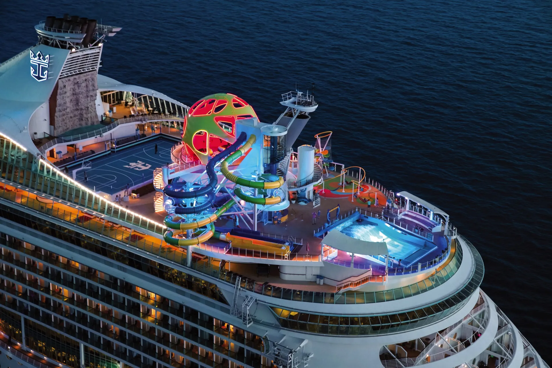 RCI  Mariner  Top Deck Exterior