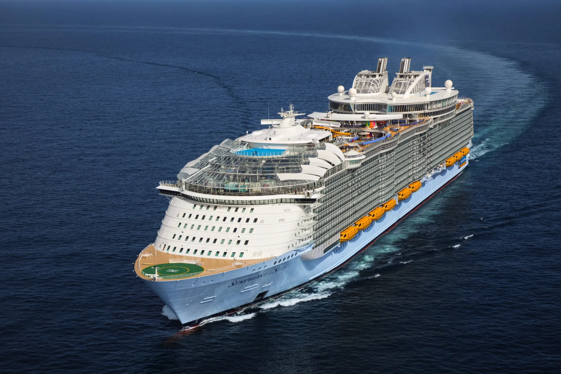 Royal Caribbean International  Symphony of the Seas  Exterior 2