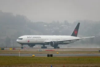 Air Canada Boeing 777-333ER