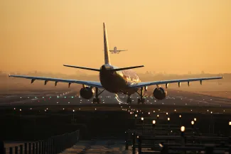 airplane landing
