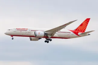 Air India Boeing 787-8 VT-ANB landing in Frankfurt. 
