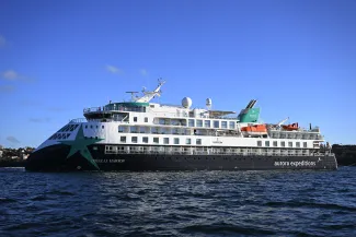 AE_Expeditions_Douglas_Mawson_Exterior___AE_Expeditions